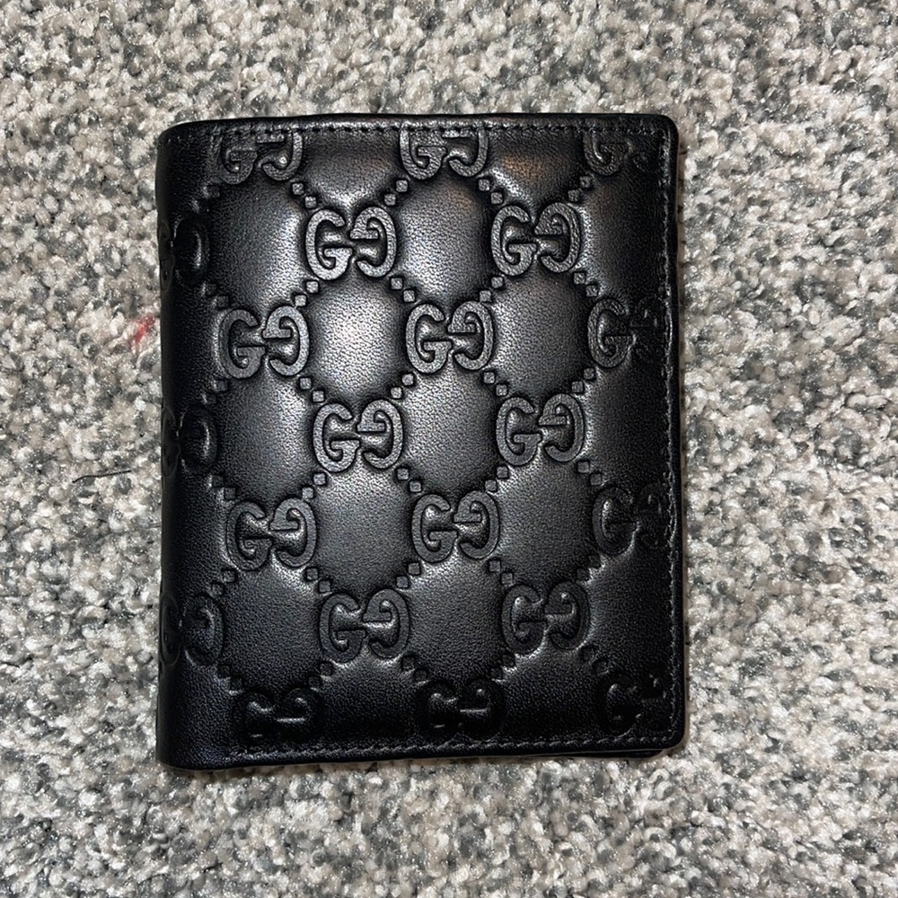 Signature GG Wallet -2017
